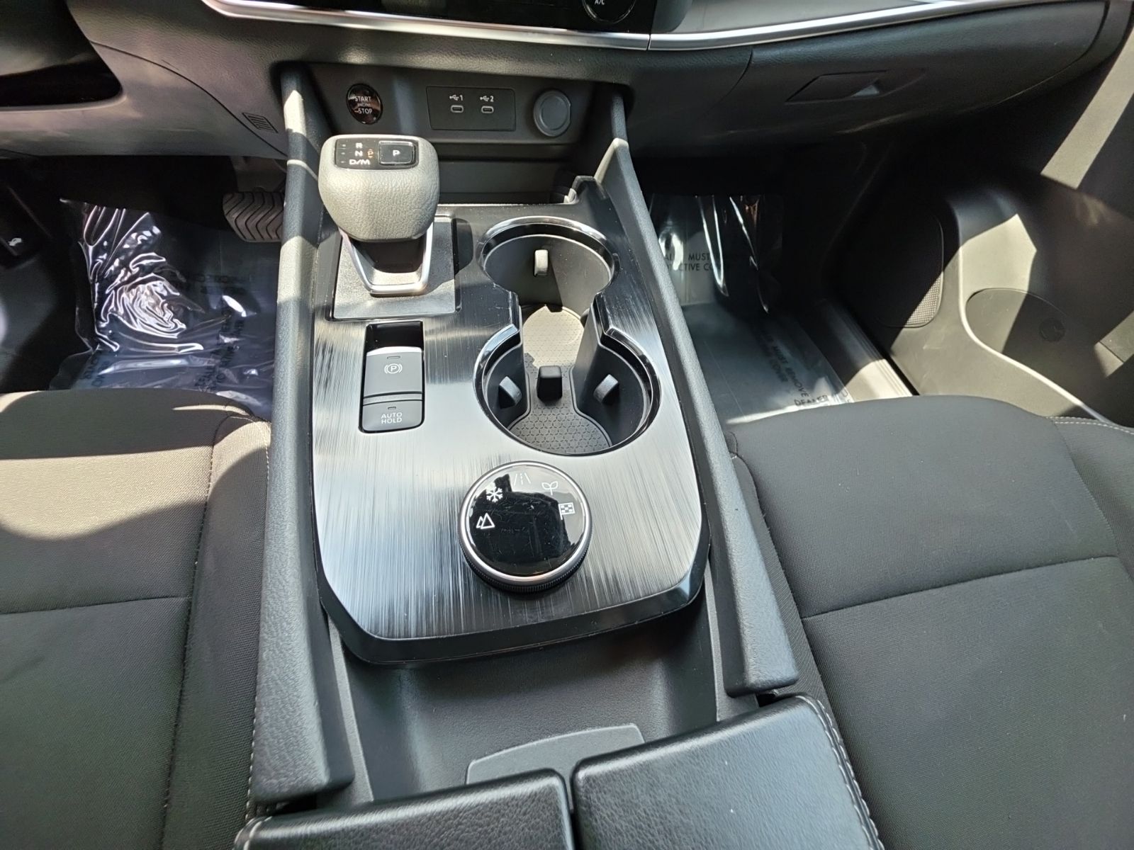 Used 2024 Gray Nissan S image 21