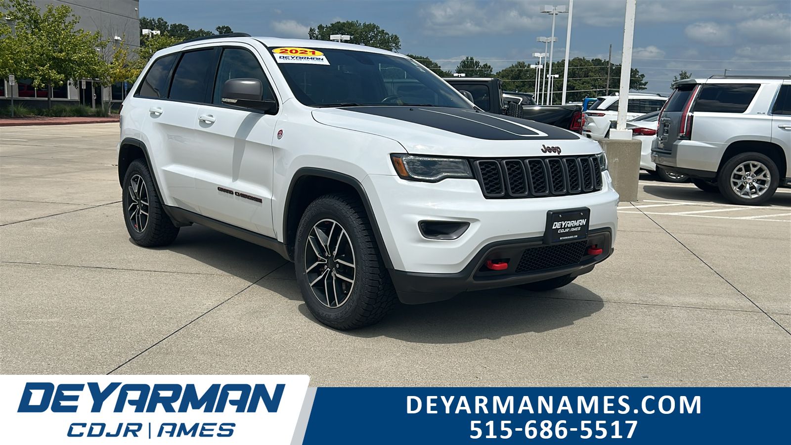 Bright White Clearcoat 2021 Jeep Grand Cherokee SUV / Crossover Four-Wheel Drive 8-Speed Automatic