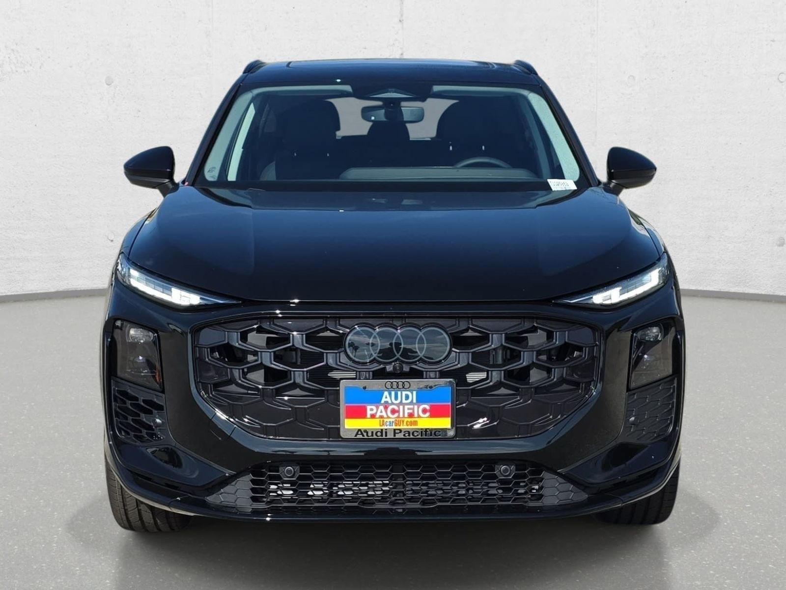 2026 Audi Q3 S line quattro's photo