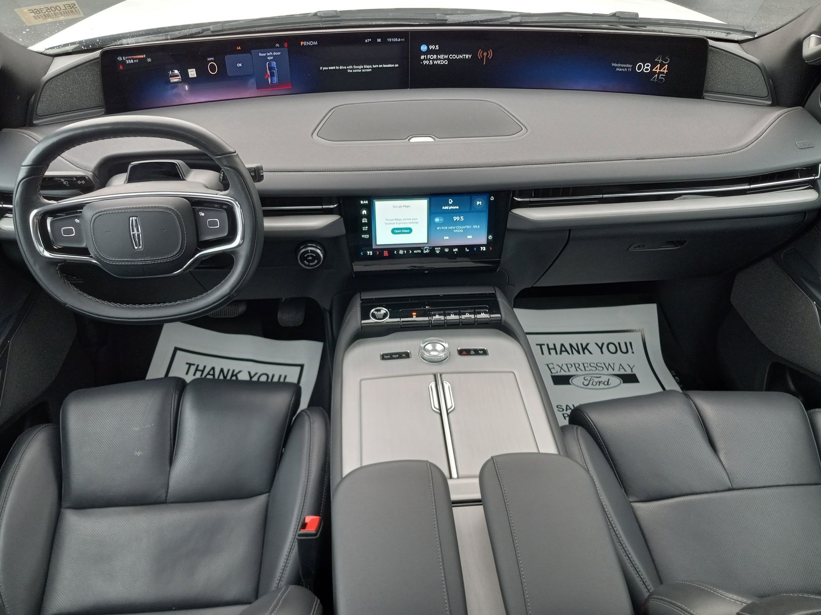 2025 Lincoln Navigator image 19