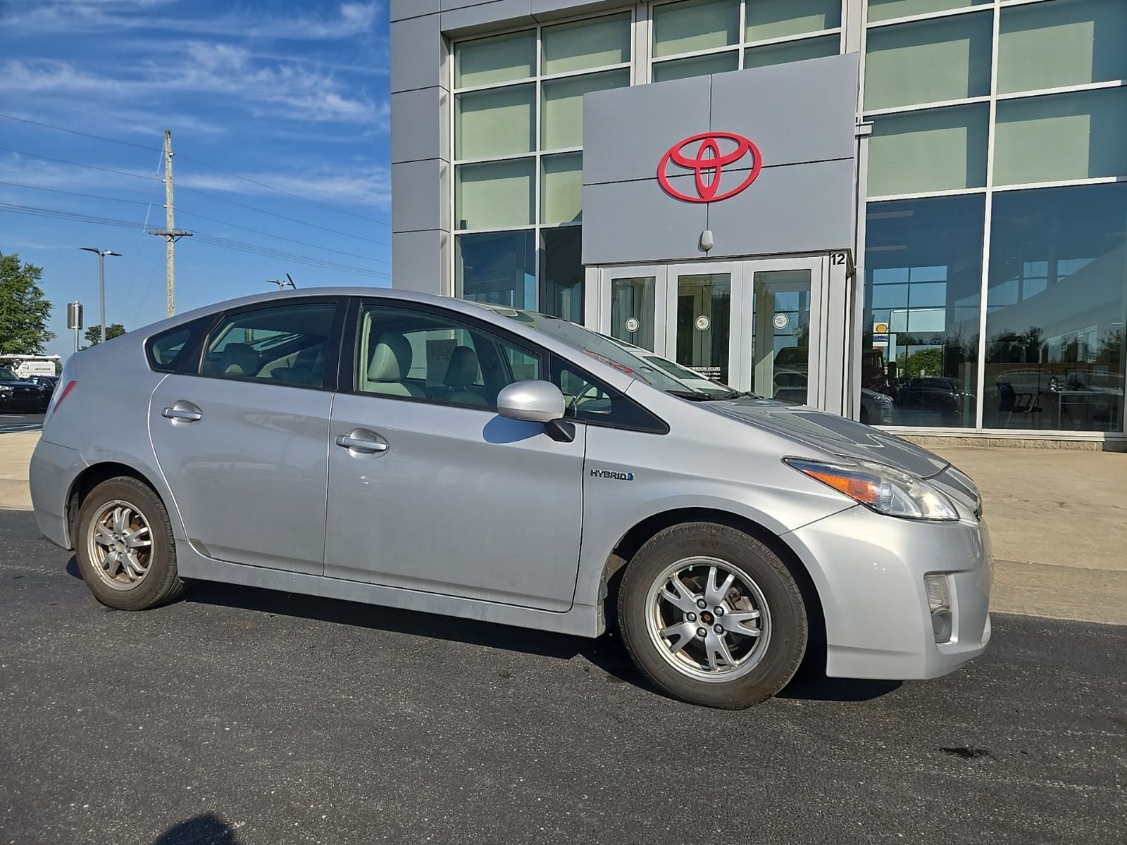 Classic Silver Metallic 2010 Toyota Prius Hatchback Front-Wheel Drive Continuously Variable Transmission