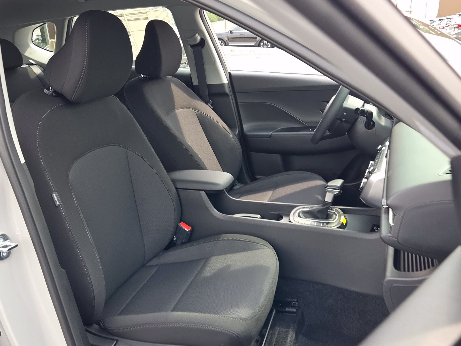 New 2027  HYUNDAI SE image 15