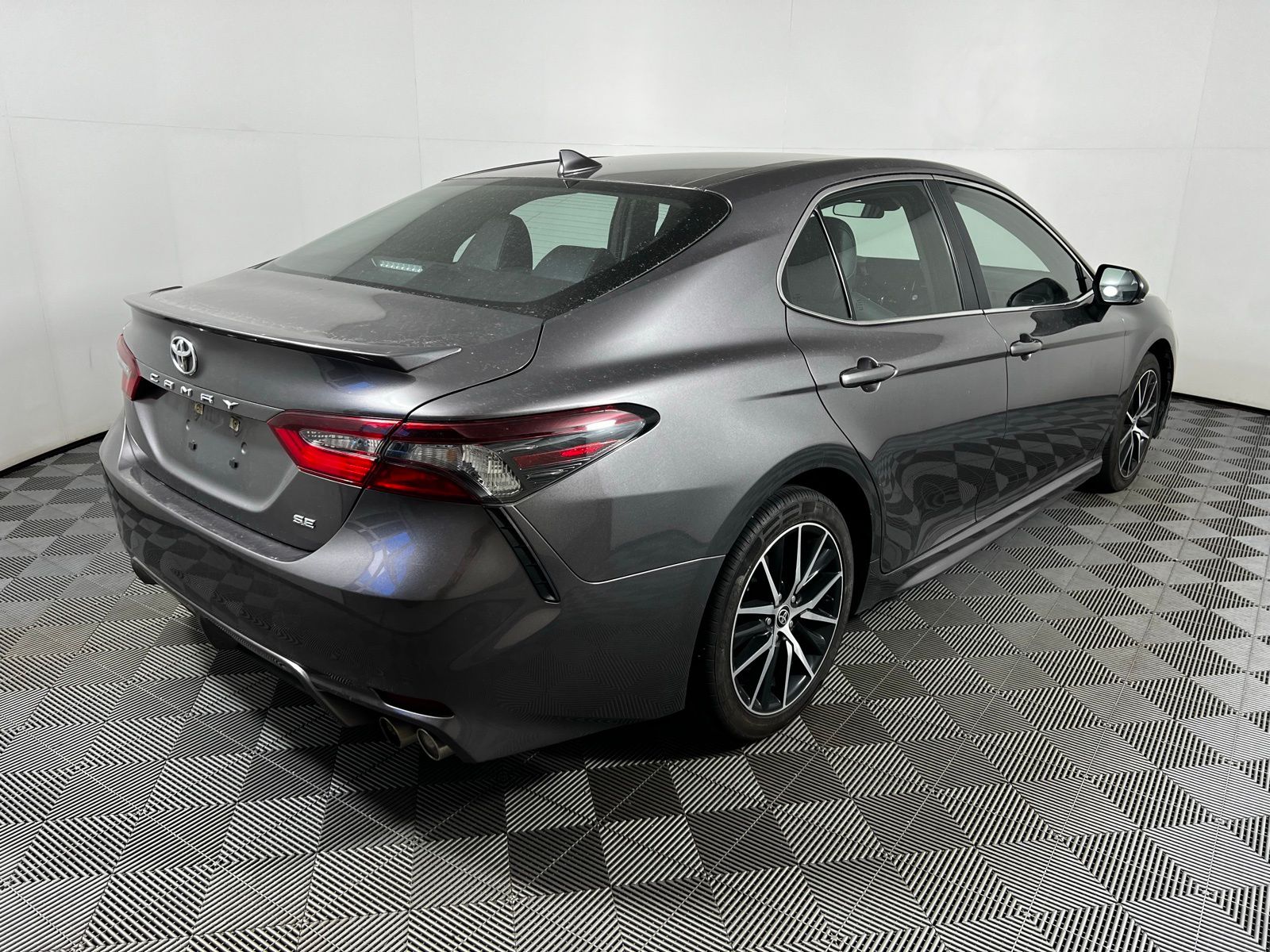 Thumbnail: 2020 Toyota Camry - 5