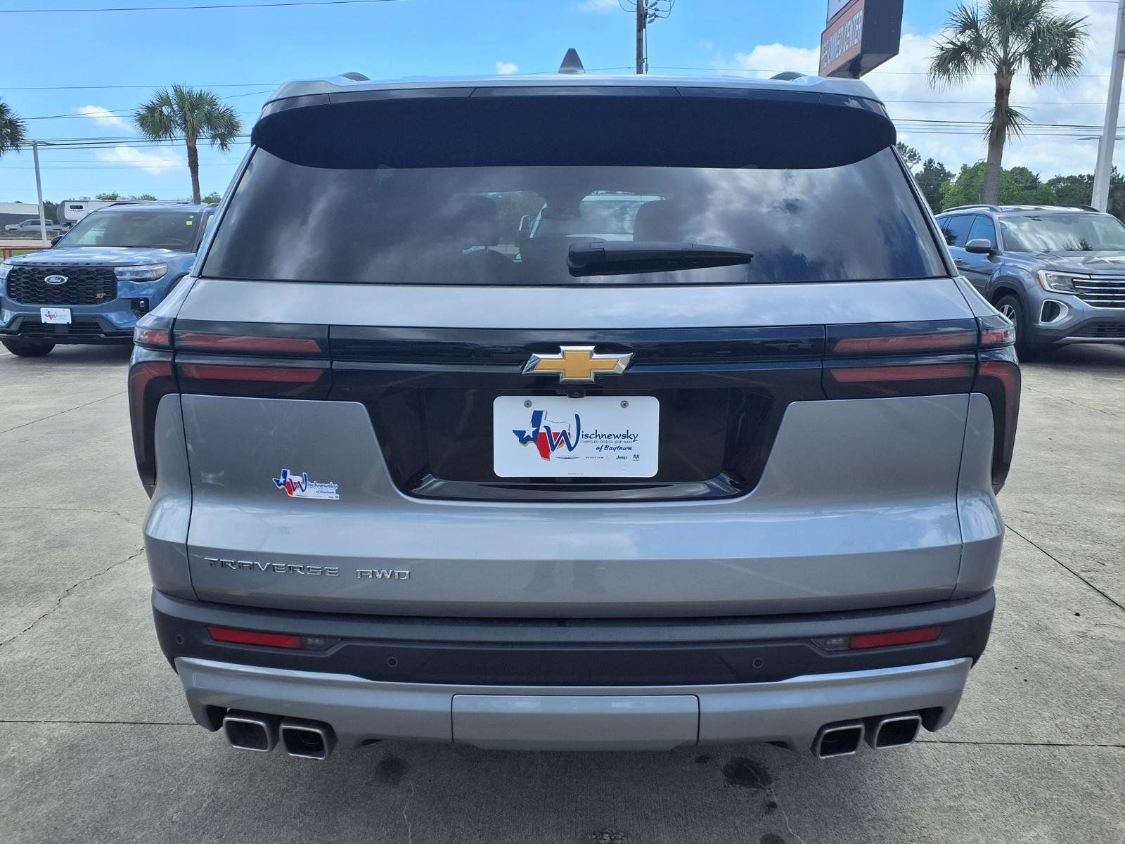 2025 Chevrolet Traverse LT - 5