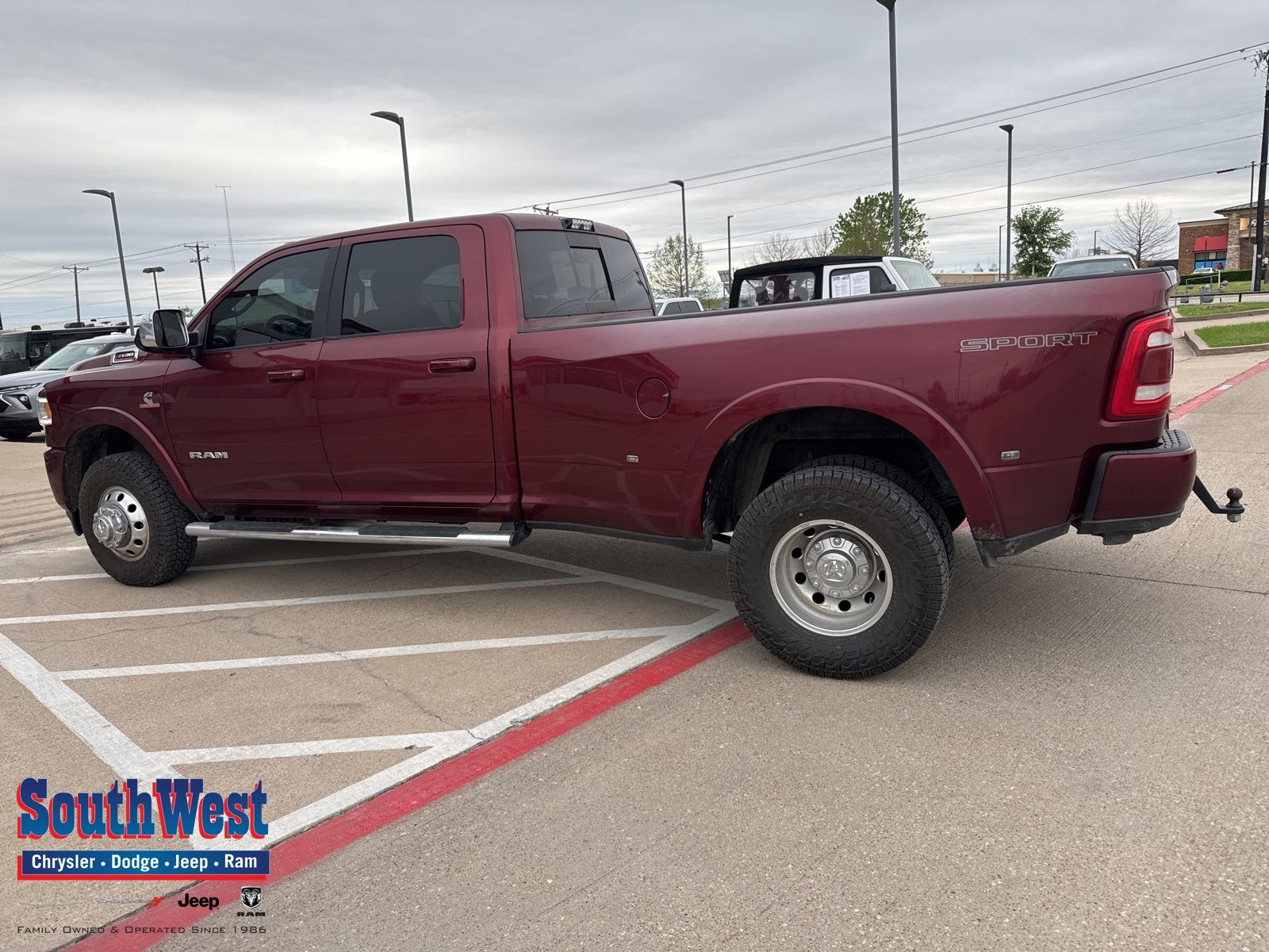 Delmonico Red Pearlcoat 2021 RAM 3500 Laramie Crew Cab LB DRW 4WD Pickup Truck Four-Wheel Drive 6-Speed Automatic