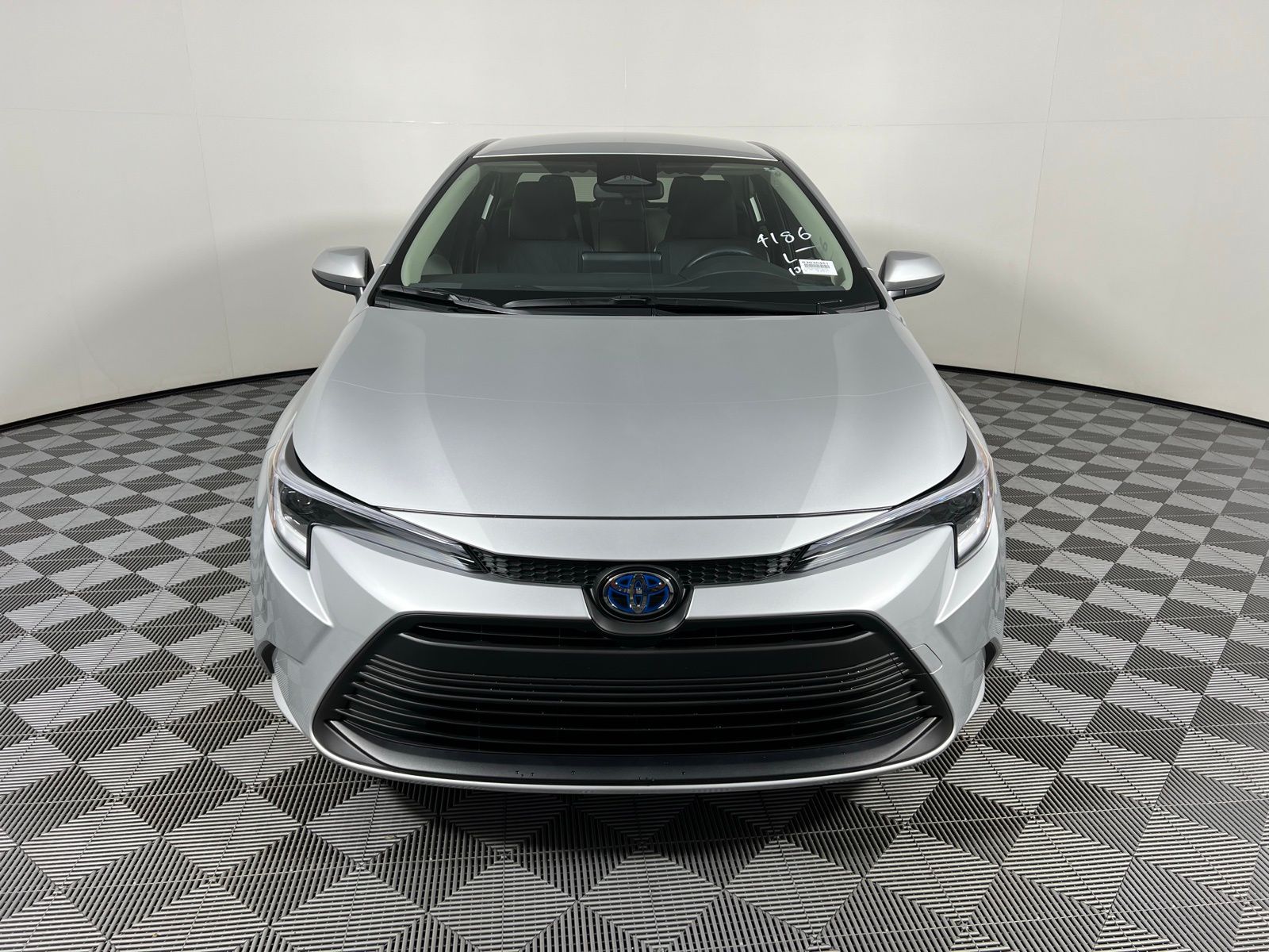 Thumbnail: 2025 Toyota Corolla - 2