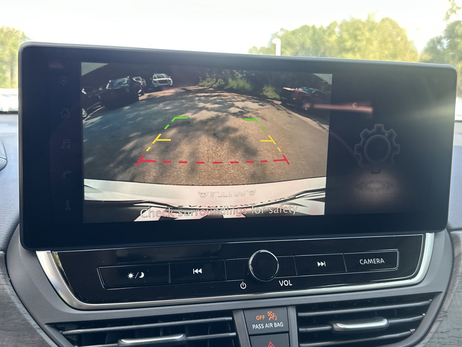 2025 Nissan Altima 2.5 SV photo 5