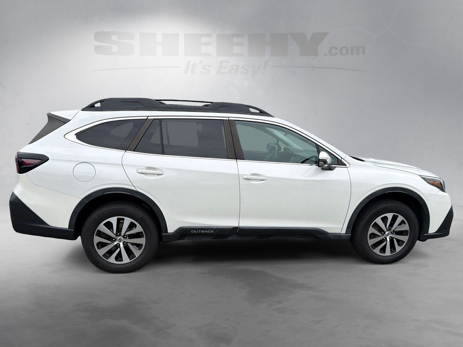 Used 2021 Crystal White Pearl Subaru Premium image 10