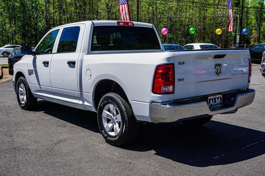 2022 Ram 1500 Classic SLT 4