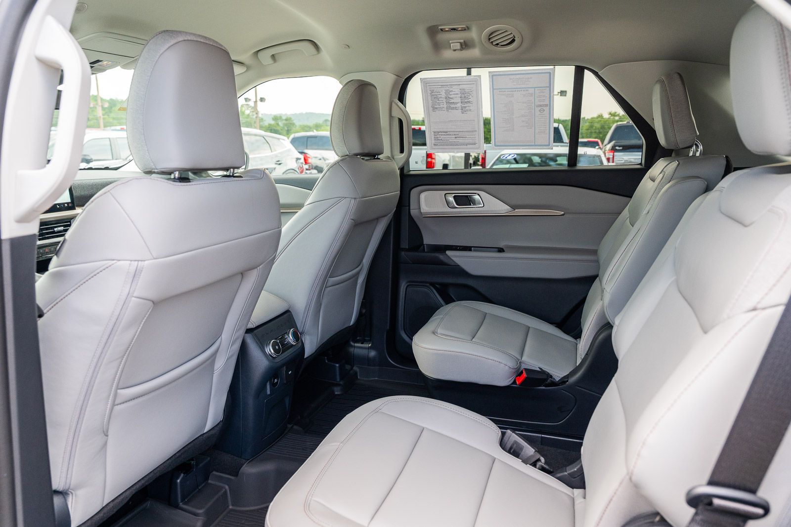 Used 2026 Ford Explorer SUV