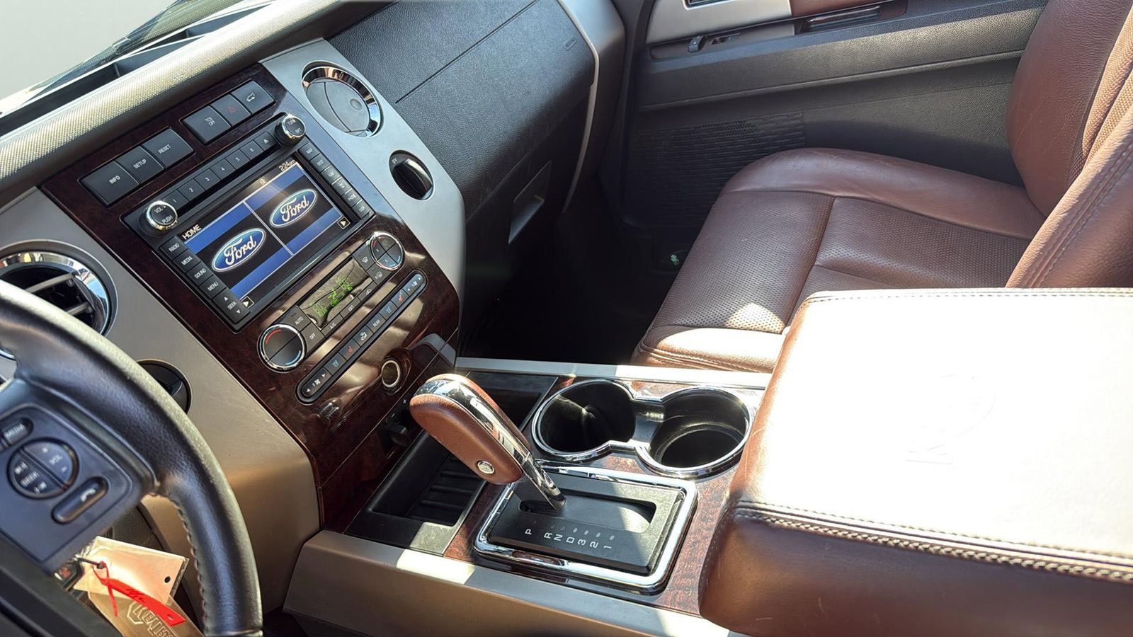 Used Car 2014 Ford Expedition  Xlt For Sale Under $20,000 In Austin, Texas