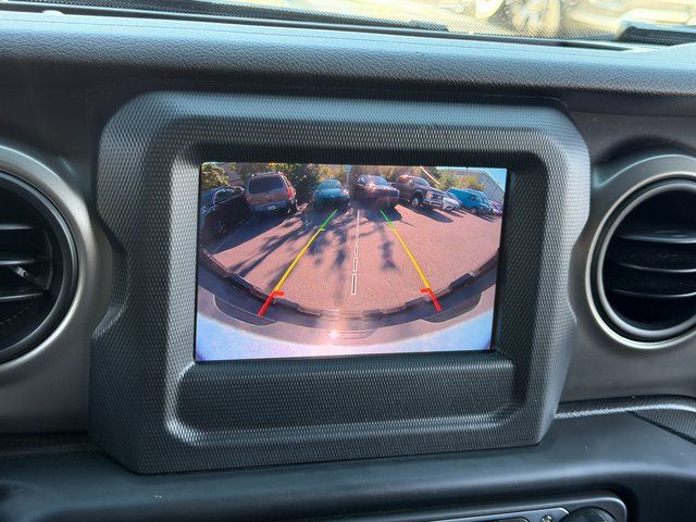 Used 2019 Black Clearcoat Jeep Unlimited Sport S image 19