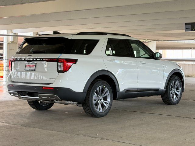 New 2026 Star White Metallic Tri-Coat Ford Active image 6