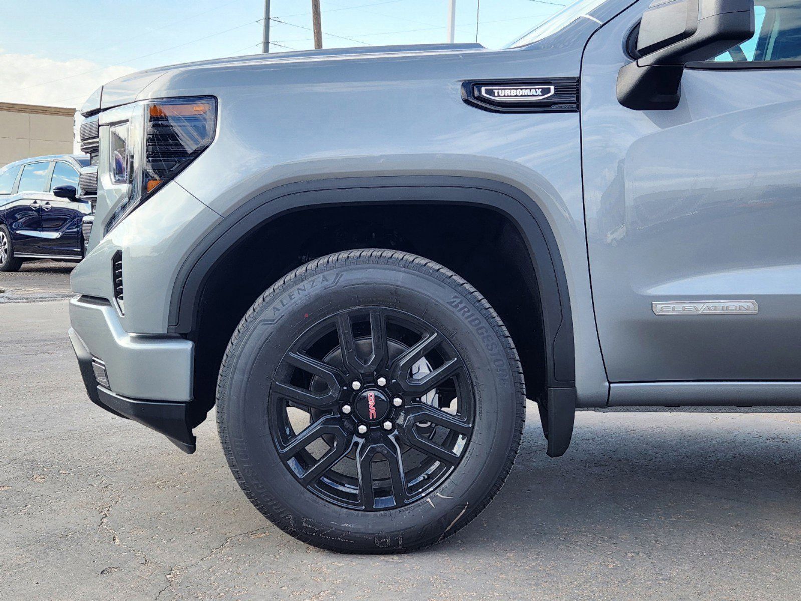 2025 GMC Sierra 1500 Elevation 7