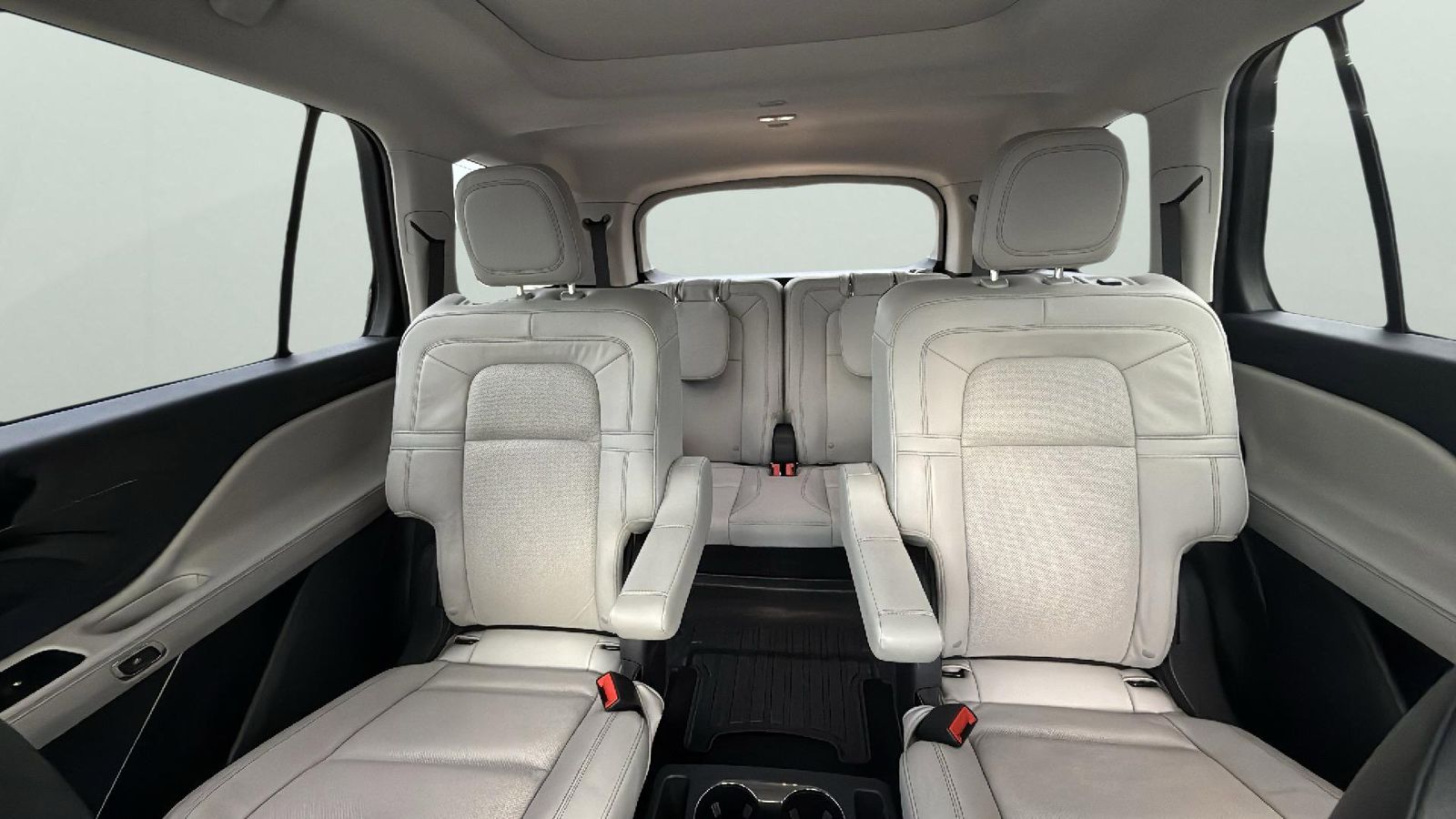 Used Car 2025 Lincoln Aviator  Reserve For Sale Under $70,000 In Austin, Texas