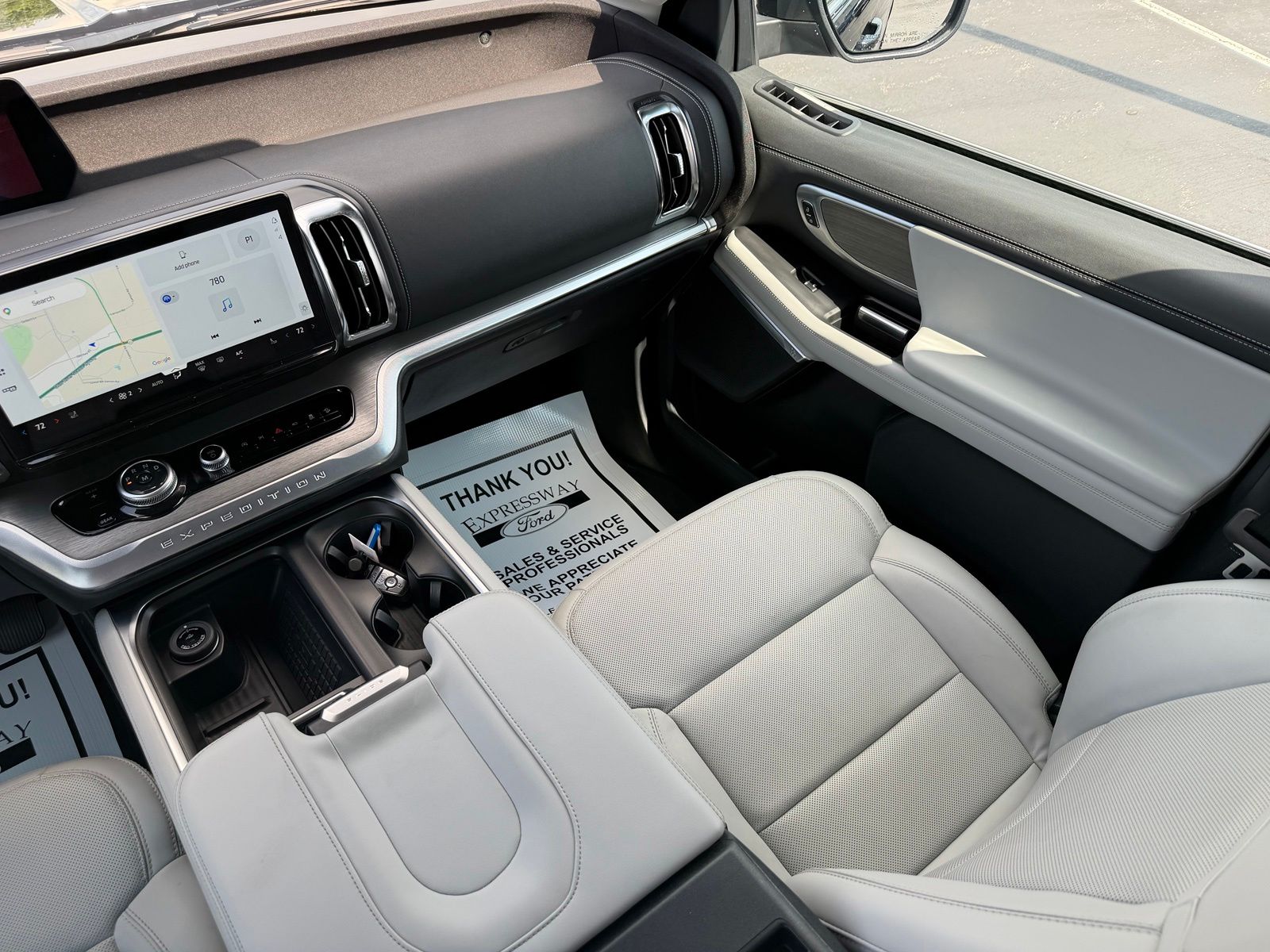 2025 Ford Expedition image 18