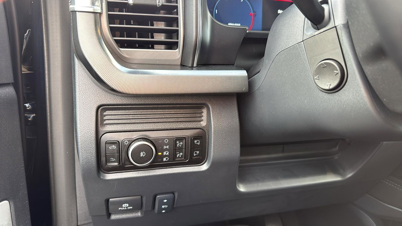 Used Car 2025 Ford F-250sd  Platinum For Sale Under $90,000 In Austin, Texas