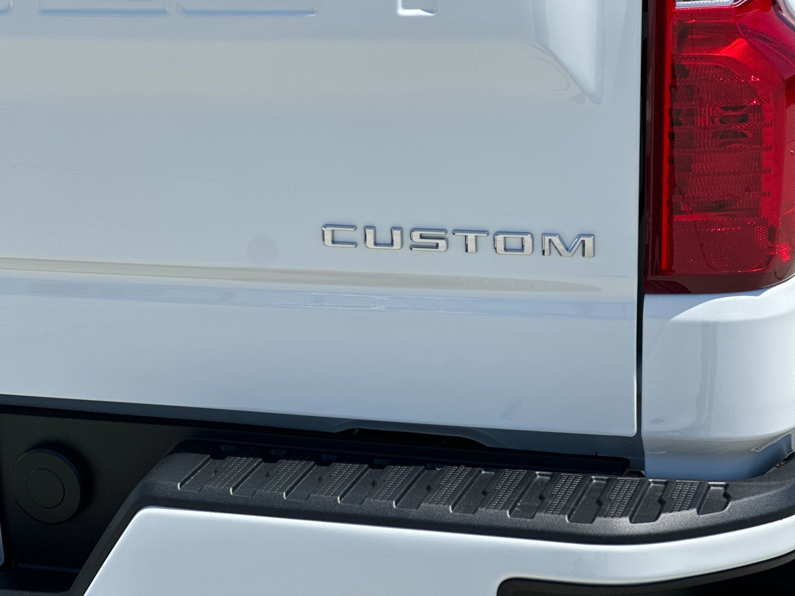 New 2026 White Chevrolet Custom image 26