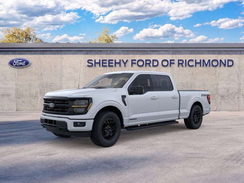 New 2026 Oxford White Ford XLT image 2