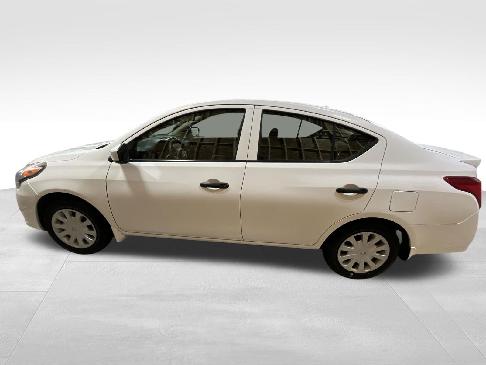 Used Car 2017 Nissan Versa  1.6 S Plus For Sale Under $10,000 In Austin, Texas