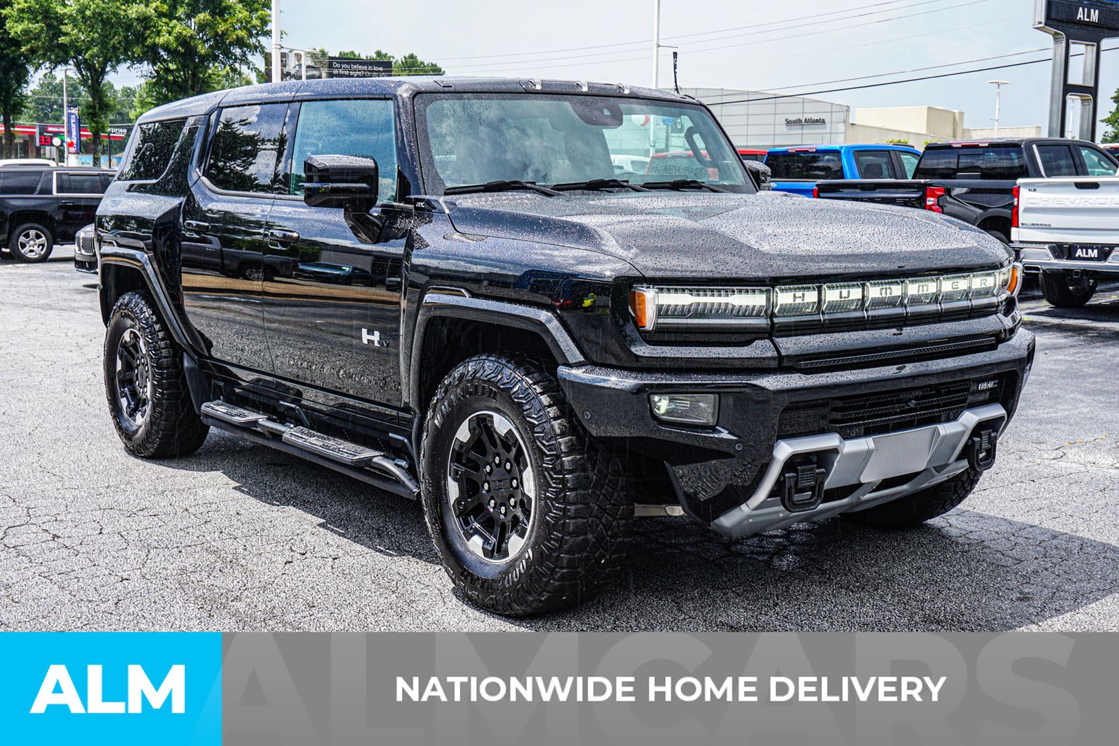 Used 2024 Black GMC 2X image 5