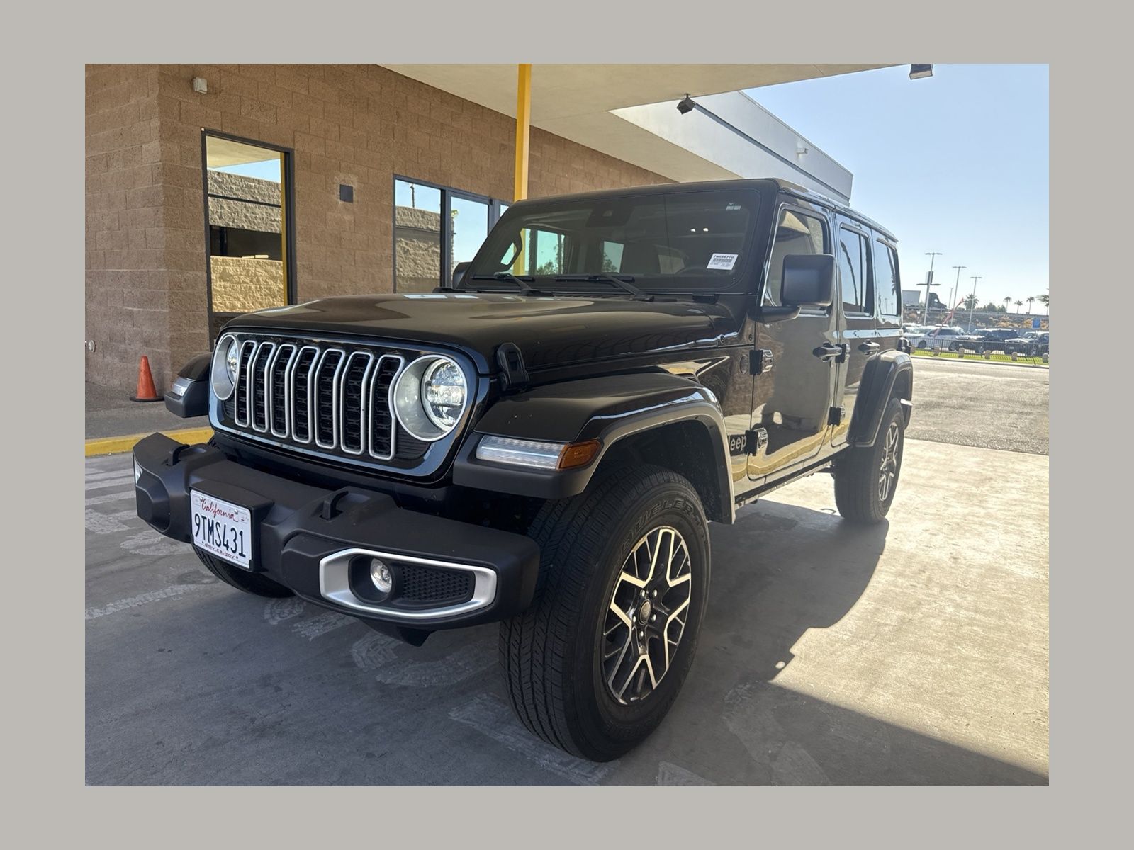 Black Clearcoat 2025 Jeep Wrangler SUV / Crossover Four-Wheel Drive 8-Speed Automatic