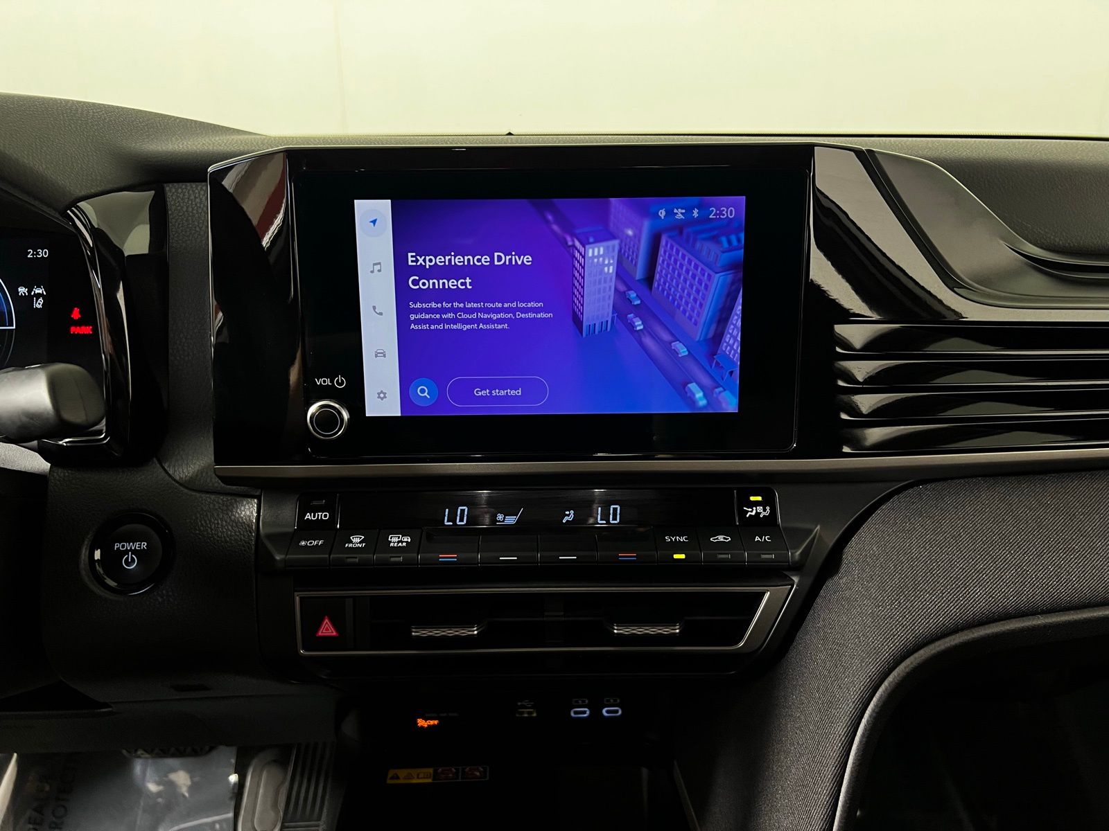 Thumbnail: 2025 Toyota Camry - 17