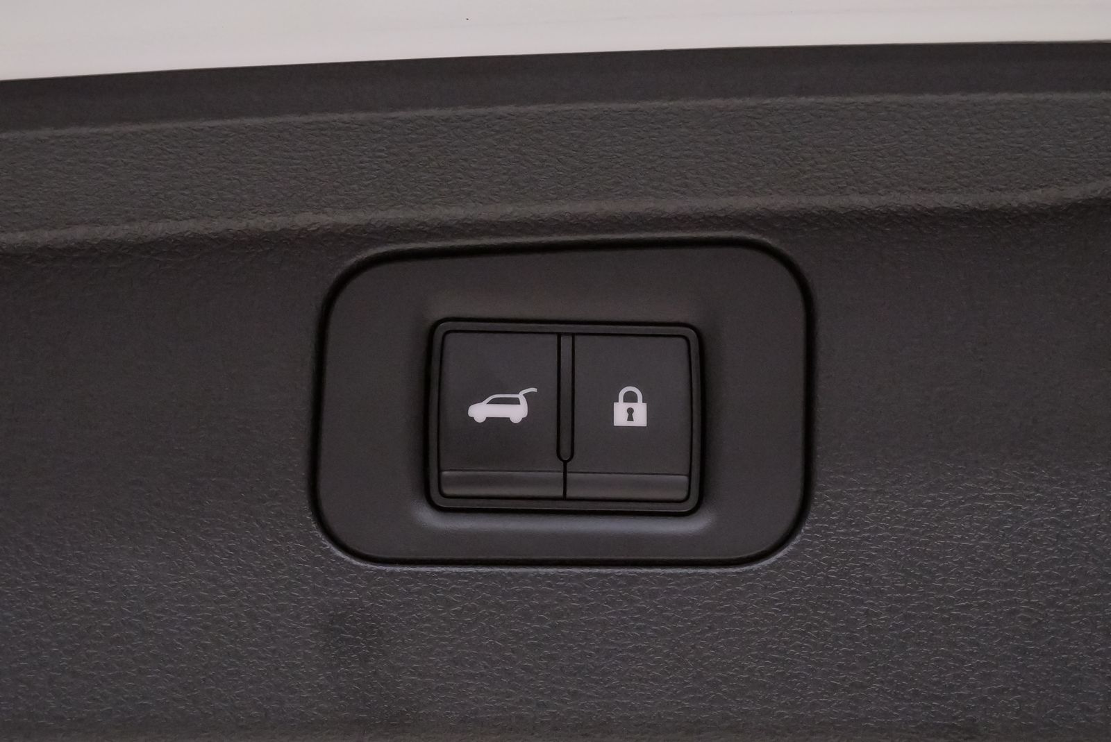 2025 INFINITI QX80 SENSORY White at River Oaks CDJR