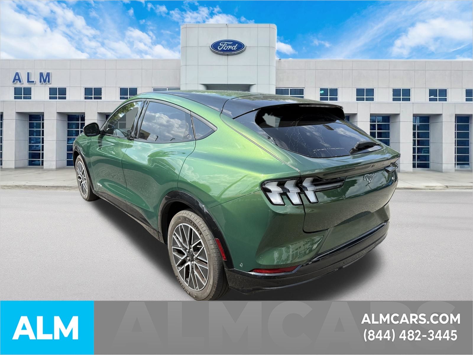 Used 2024 Green Ford Premium image 9