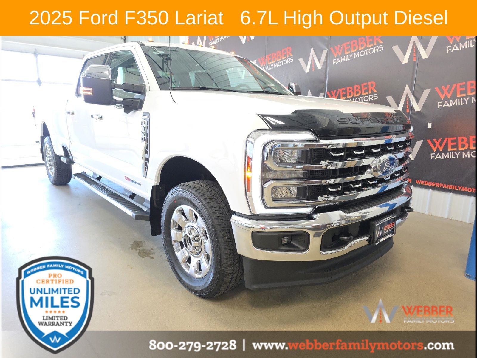 Oxford White 2025 Ford F-350 Super Duty Pickup Truck Four-Wheel Drive Automatic