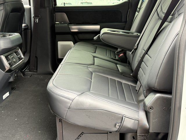 New 2026 Avalanche Ford Platinum image 17