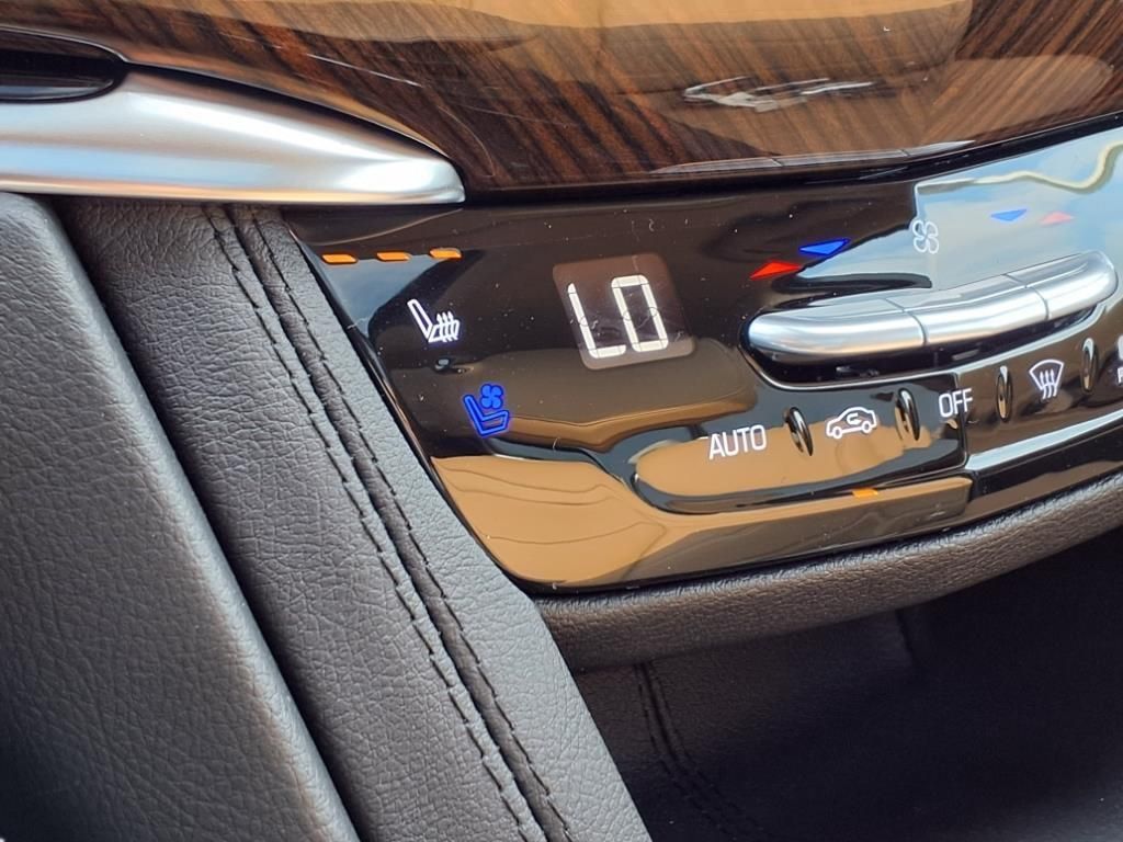 2025 Cadillac XT6 Premium Luxury - 10