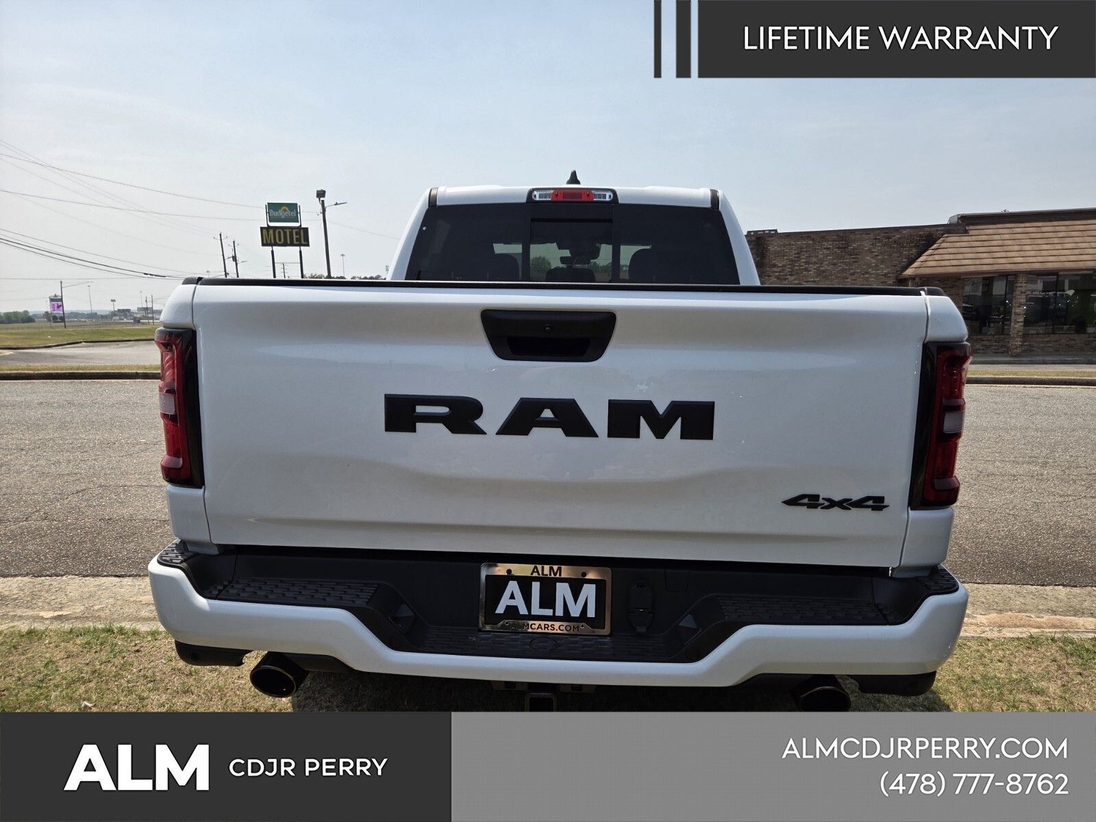 New 2026 Bright White Clearcoat RAM Express image 14