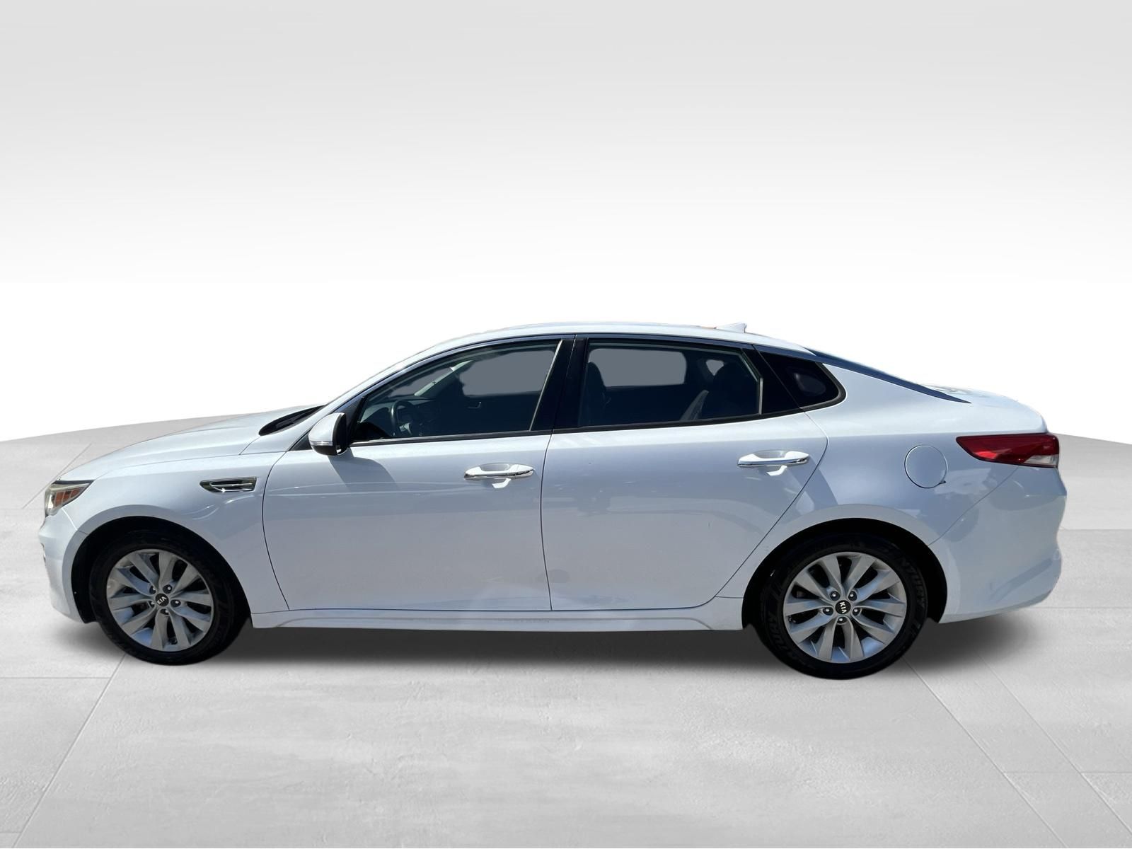 Used Car 2016 Kia Optima  Ex For Sale Under $12,000 In Austin, Texas