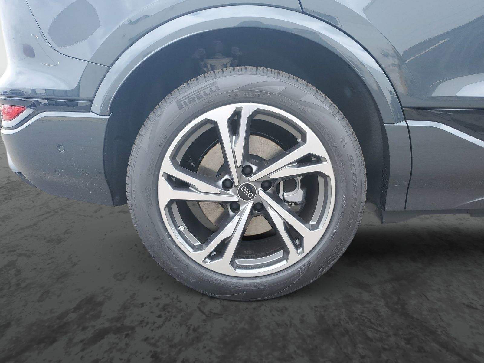 Vehicle photo