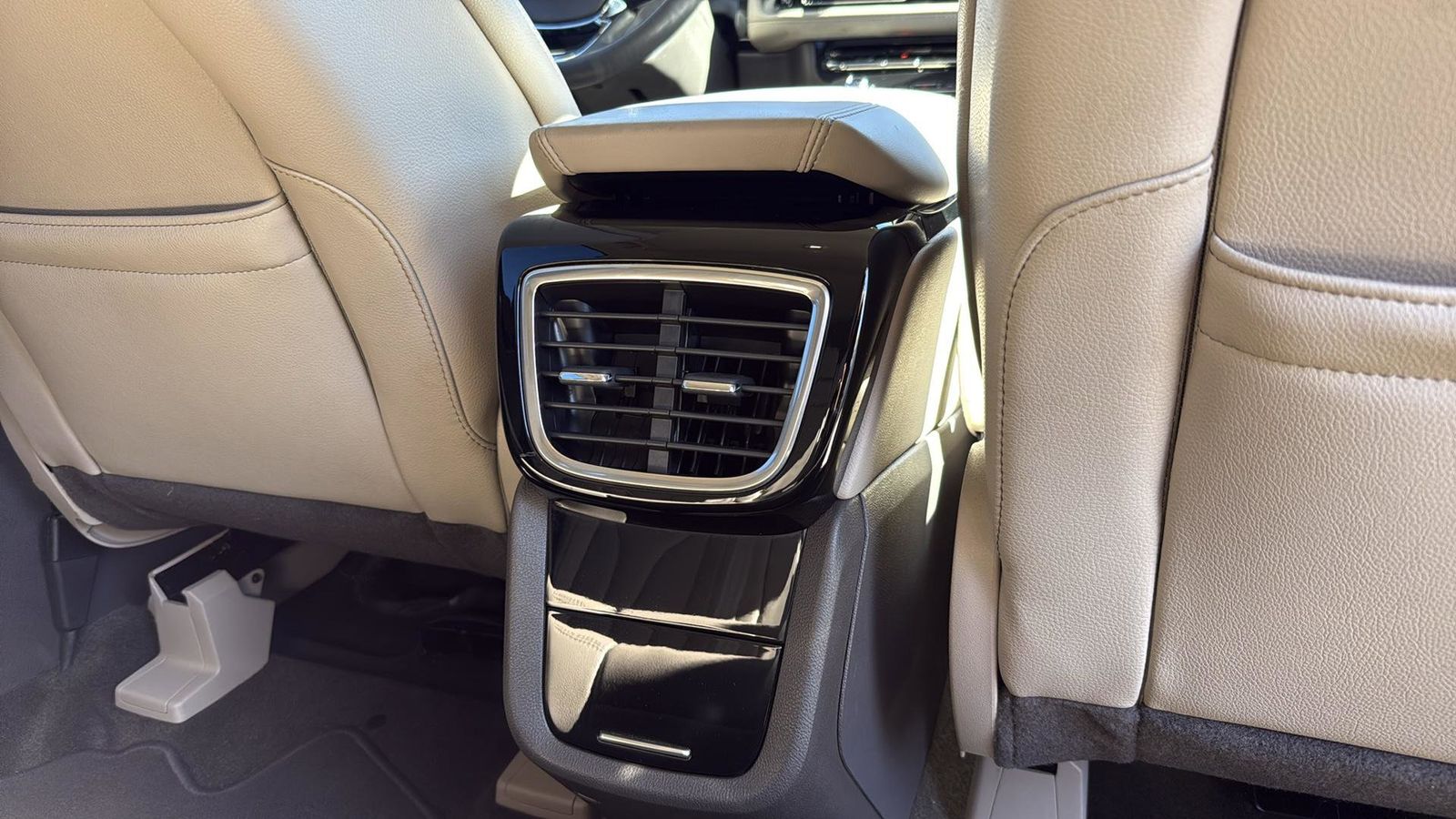 Used Car 2022 Lincoln Nautilus  Standard For Sale Under $35,000 In Austin, Texas