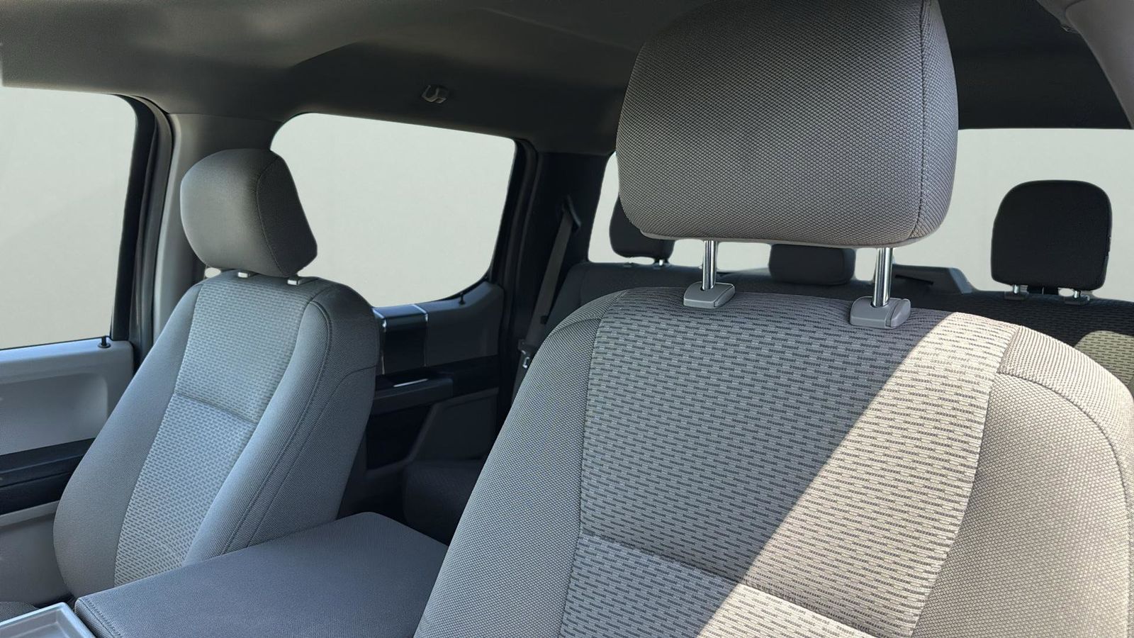 Used Car 2015 Ford F-150  Xlt For Sale Under $20,000 In Austin, Texas