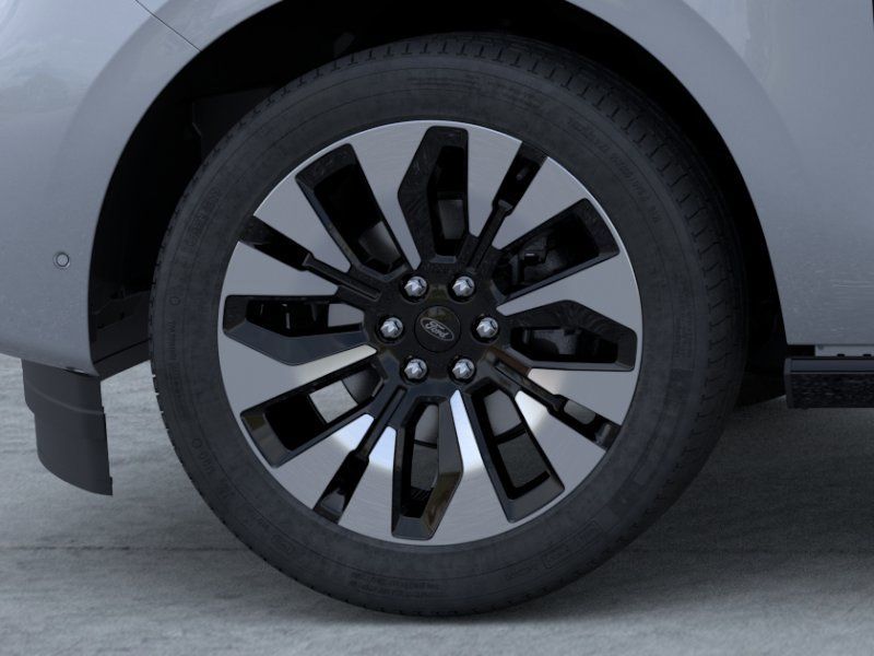 New 2026 Glacier Gray Metallic Tri-Coat Ford Platinum image 19