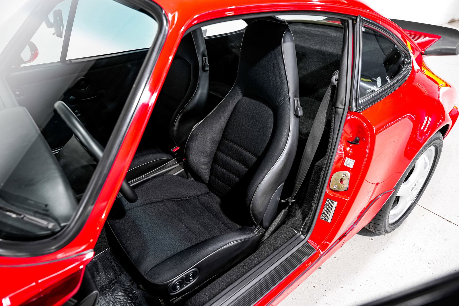 1993 Porsche 911 RS America — photo 19