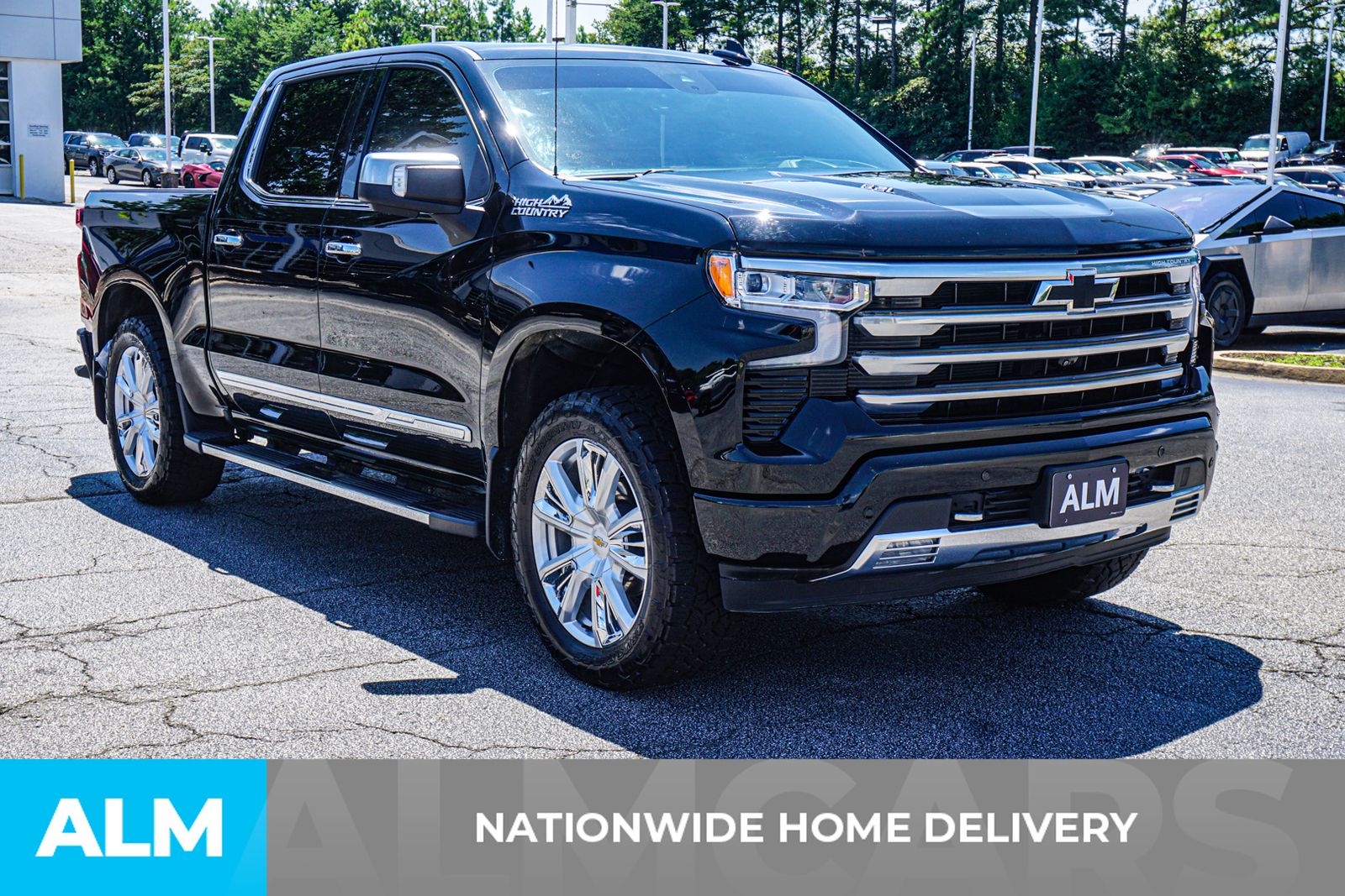 Used 2023 Black Chevrolet High Country image 5