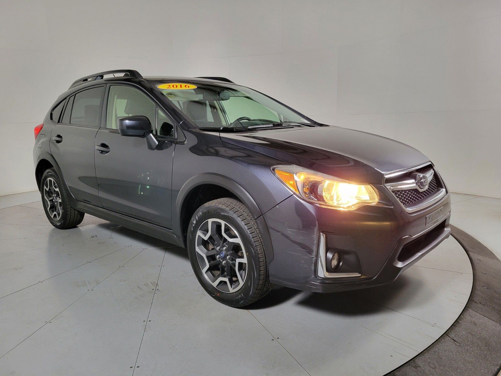 2016 Subaru Crosstrek 2.0i Premium 2