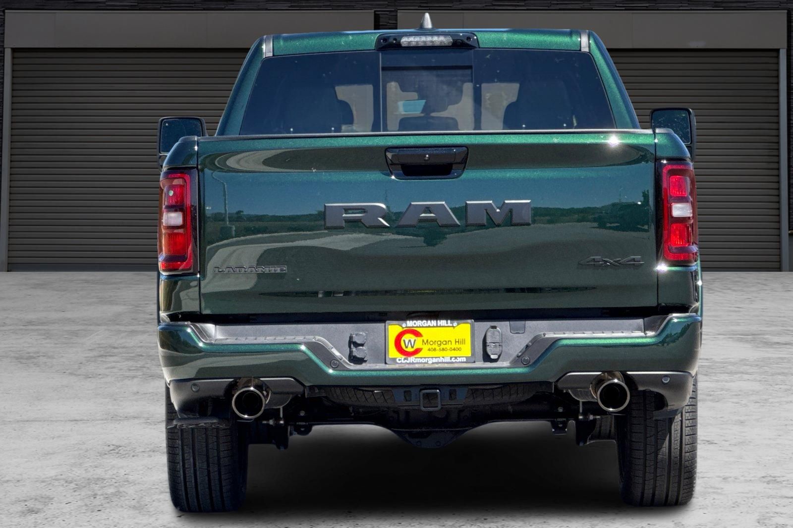 View vehicle photo 5