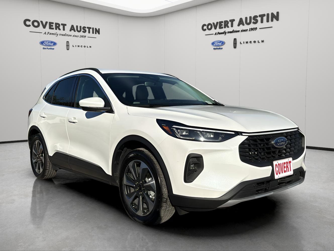 Used Car 2025 Ford Escape Hybrid  Platinum For Sale Under $40,000 In Austin, Texas