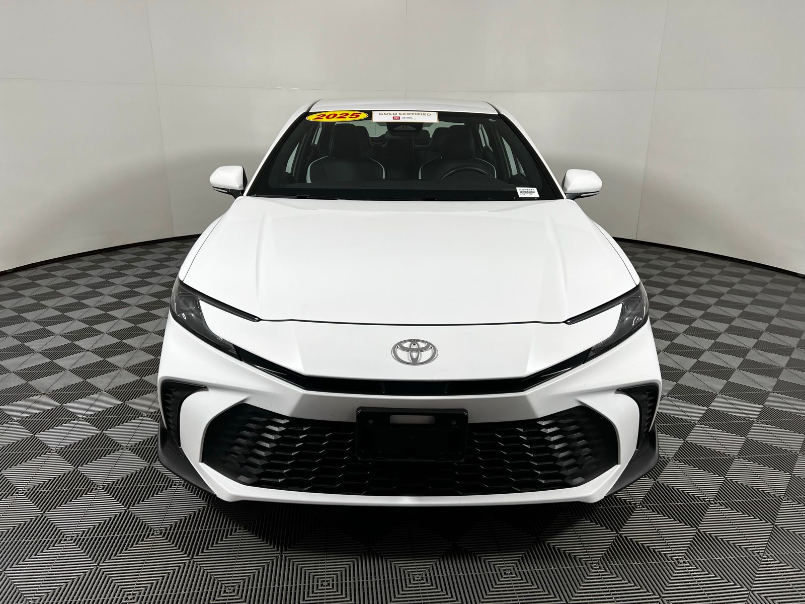 Thumbnail: 2025 Toyota Camry - 2