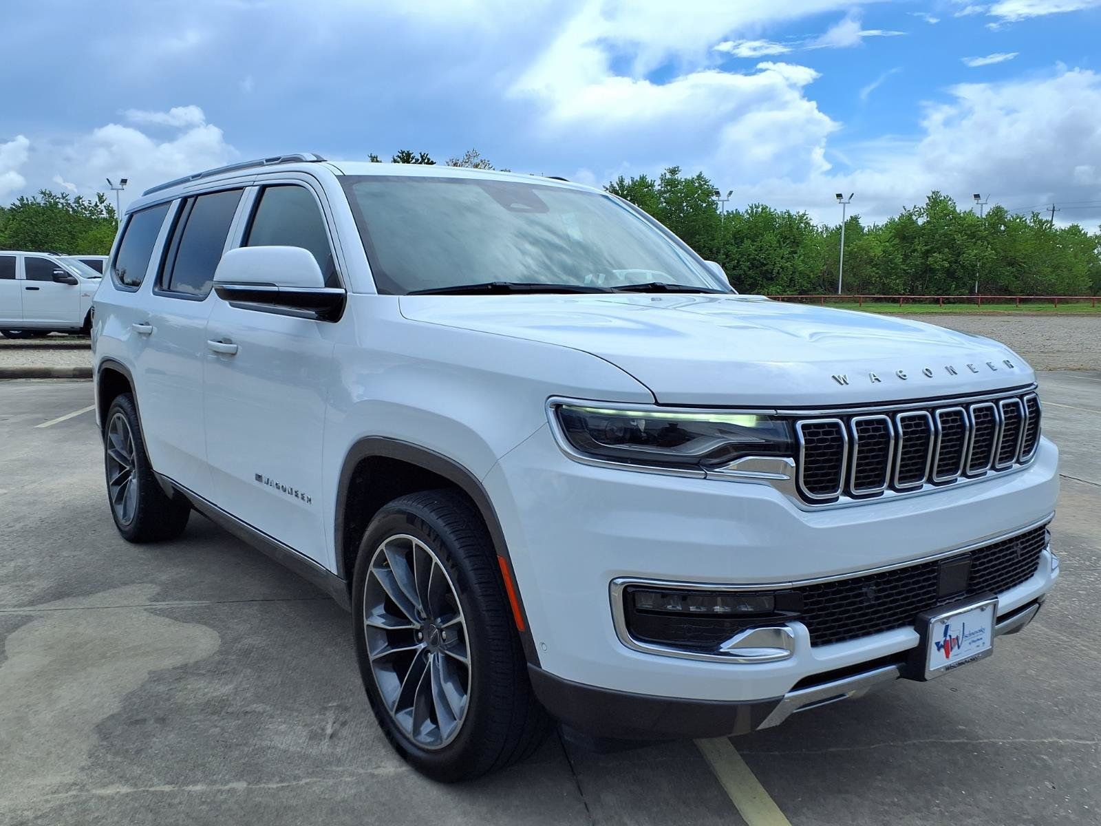 2022 Jeep Wagoneer Series III White at Bayshore Chrysler Jeep Dodge Ram