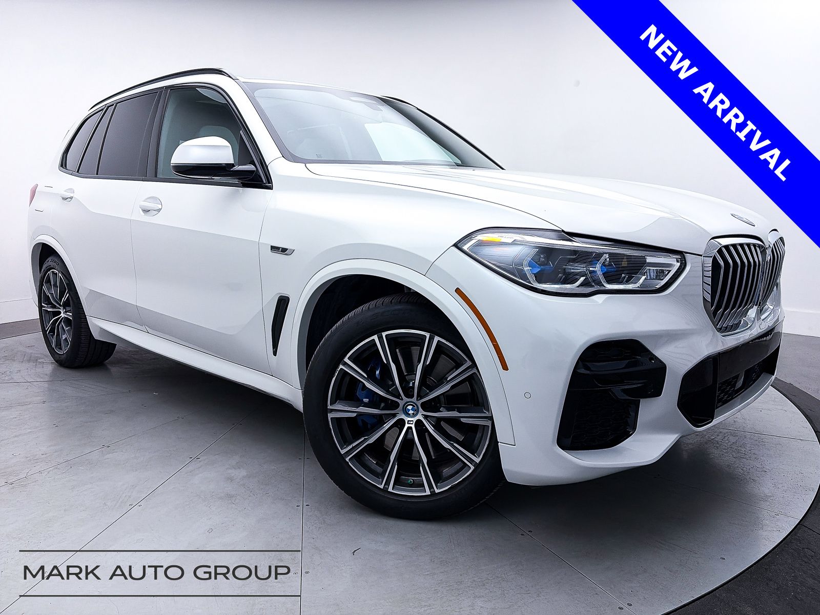2023 BMW X5 xDrive45e