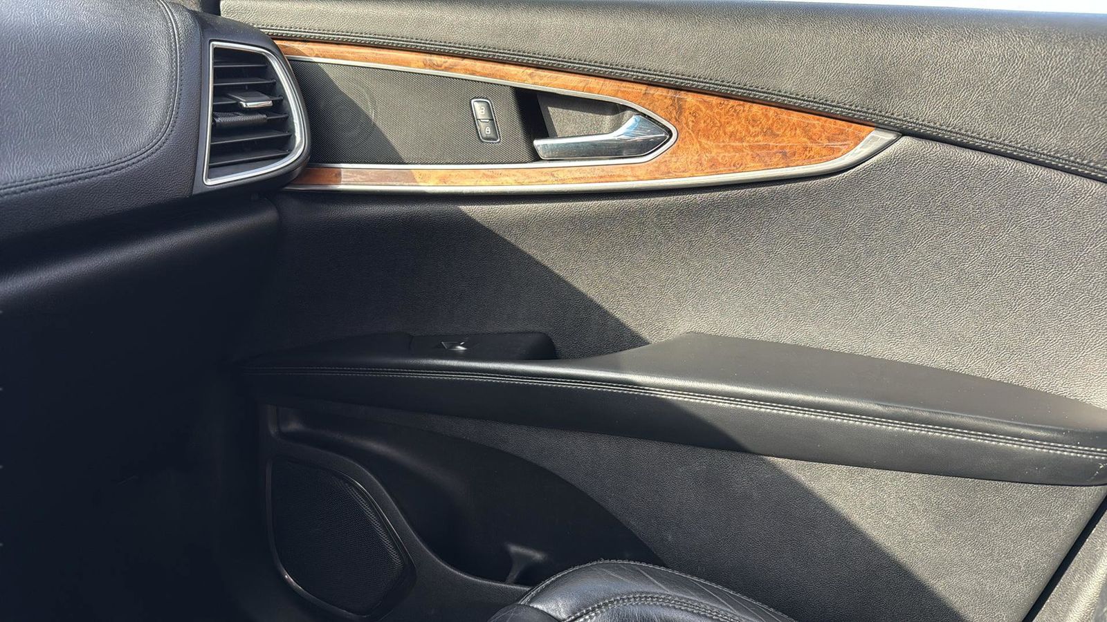 Used Car 2016 Lincoln Mkx  Select For Sale Under $10,000 In Austin, Texas