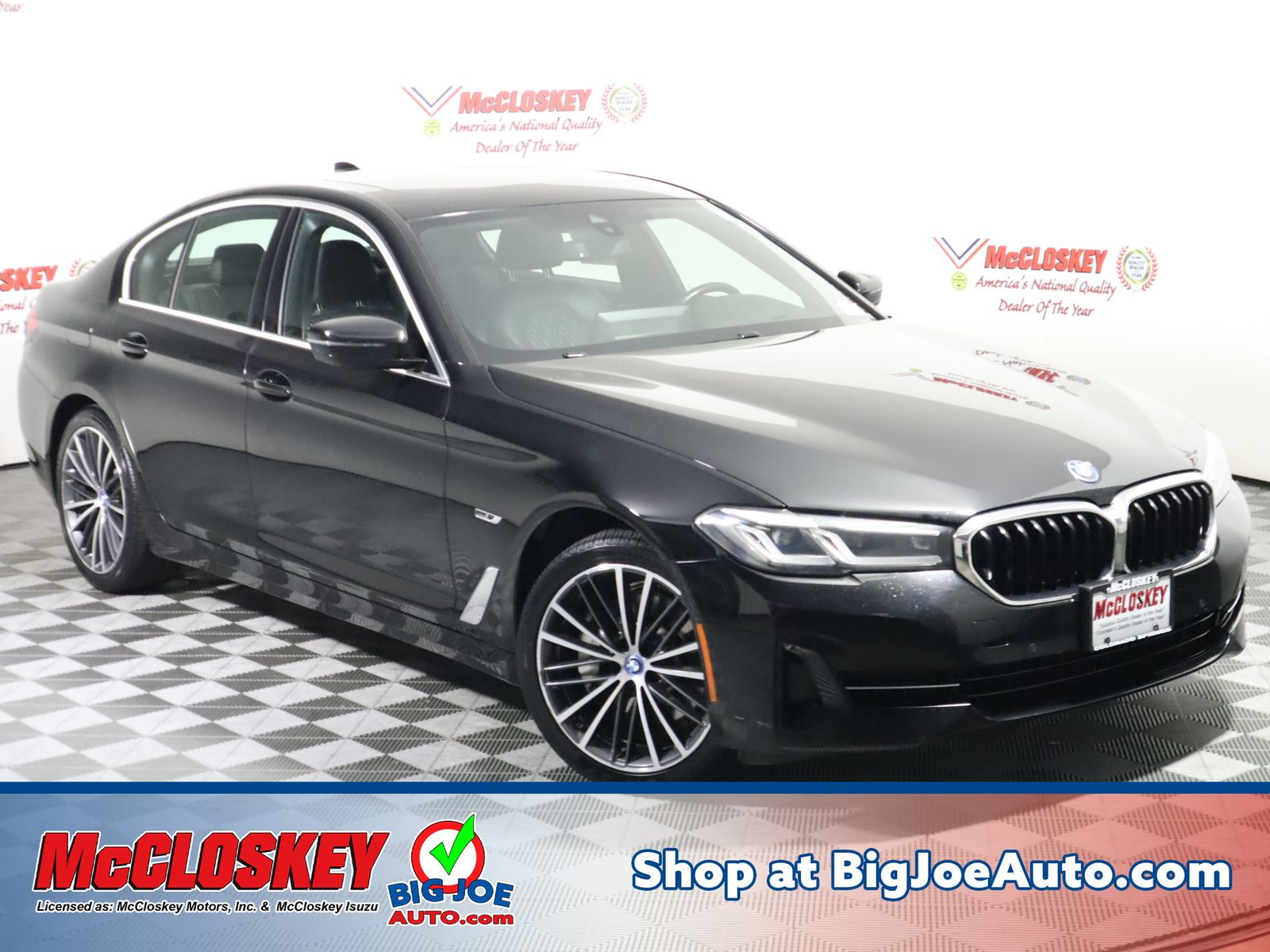 Jet Black 2023 BMW 5 Series 530e xDrive Hybrid Plug-in AWD Sedan All-Wheel Drive 8-Speed Automatic