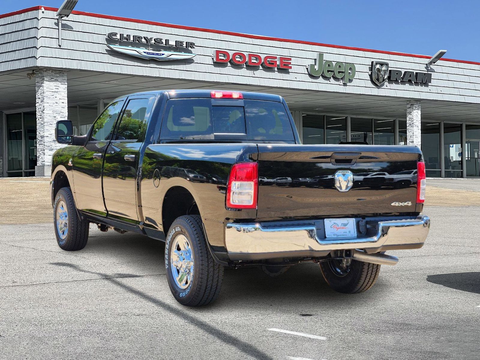 2024 Ram 2500 Tradesman 4