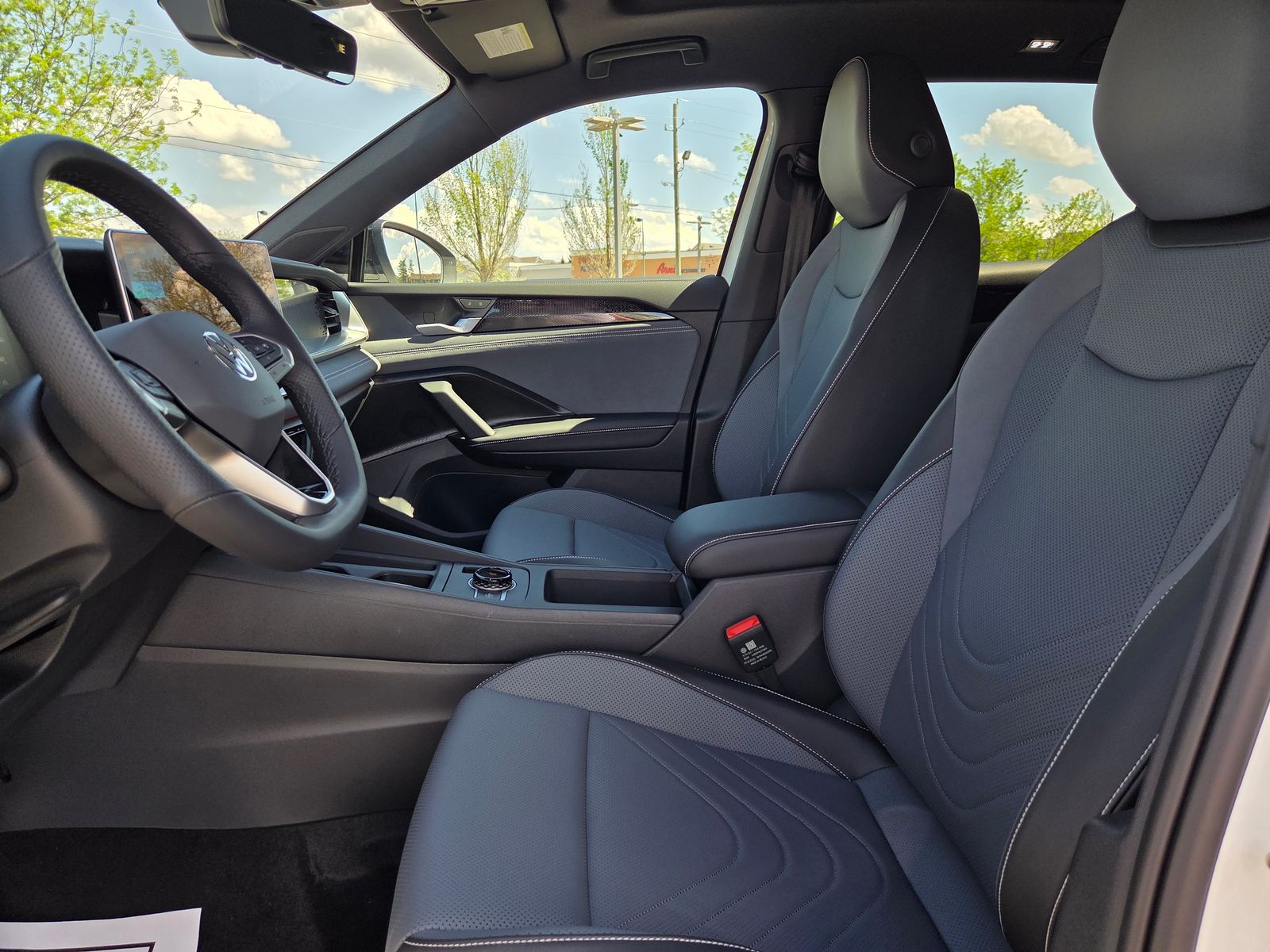 new 2026 Volkswagen Tiguan car, priced at $39,687